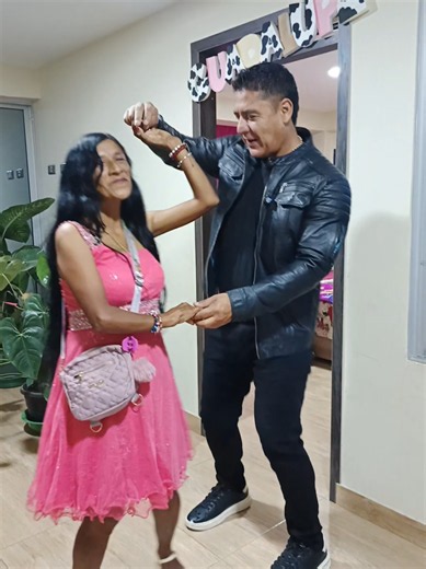El reemplazo tiene que dar envidia no pena - baile y rumba con Oscar Javier Rosero