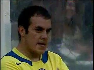 a ese america no habia manera de detenerlo , aqui lo recordamos en la goleada Vs los Tecos , final clausura 2005 , tv azteca habia estado calentando la liguilla , televisa solo metio 2 equipos a liguilla , America y Monterrey , monterrey queda eliminado en cuartos por cruz azul , america en semis era el unico de televisa , y azteca deseaba que desde semis cruz azul nos dejara fuera , para una final totalmente pasada por ellos , pues que creen que no se les hizo , no solo avanzamos a la final , l