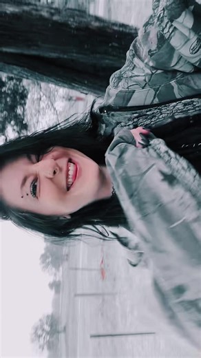 🤷🏻‍♀️ #fyp #foryou #foryoupage #lgbtq #lqbt #dreadhead #dreads #dreadlocks #pierced #tattooed #alternative #yallternative #elderemo