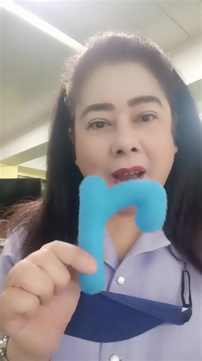 3.5K views · 42 reactions | English sound of the letter /r/. Teach your kids the correct sound. #teachersheilascorner #everyonefollowers #soundingoff #phonics | Teacher Sheila's Corner | Facebook