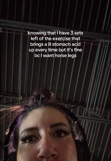 Pendulum Squat Workout for Stronger Legs