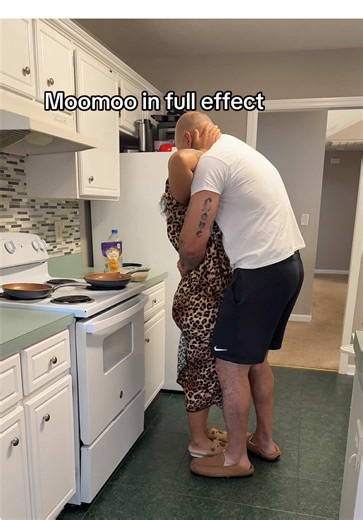 My new breakfast, lunch, dinner and cleaning wear. Iykyk #moomoo #houserobe #nightgown #lepordprint #nightwearforwomen