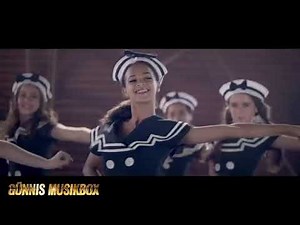 Shakira Hips Don't Lie AZ2A Remix/Dance Video