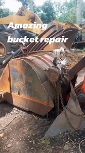 Amazing bucket repair #eddieweld #welding #heavyequipment #heavyequipmentlife #bucket #excavator #mechanic #repairservices Part 1 | Alsola Eddie Jr.