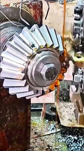 The Process of Cutting Bevel Gears with a Precision Hobbing Machine #shorts