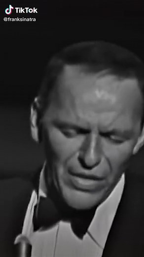 Frank Sinatra Live Performance of 'One For My Baby' in 1961