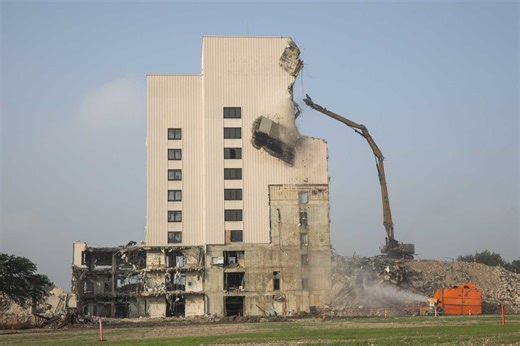 Razing of Wilford Hall Medical Center elicits memories, tears