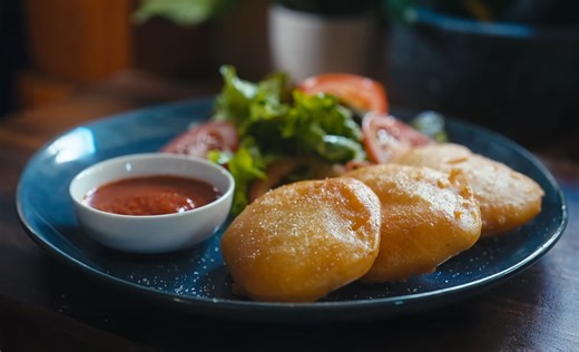Aussie-style potato cakes that crunch like crazy!
