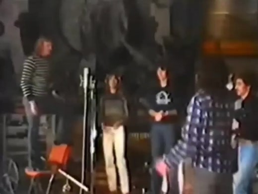 STEVE HOWE Stephen James Howe (born 8 April 1947) YES | Space Rocks