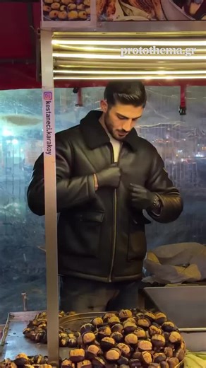 Ο Τούρκος καστανάς που έγινε viral στο TikTok