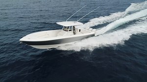 The Intrepid 375 Nomad FE.... https://www.intrepidpowerboats.com/boats/375-nomad-fe/ | Intrepid Powerboats