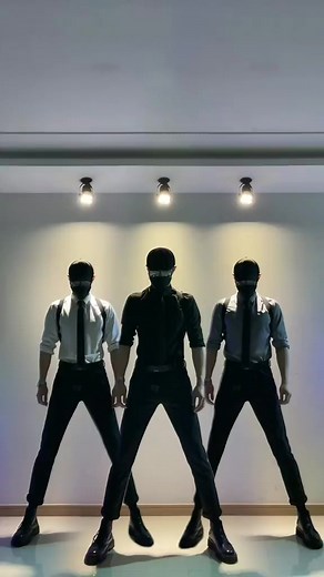 15K views · 991 reactions | Hard Weekend dance styles by 3 handsome brothers, happy weekend (III) #dance #reelsfypシ #fypシ゚viralシ #reels2023 #reelsvideo #reelsfb #reelsviral #fypviral #fypシ゚ #tiktokviral #tiktokviral #Tiktok #boys #style #fashion #dancereels #dancer #dancing #fyp | 3 Brothers Dance พรศรีระ | Facebook