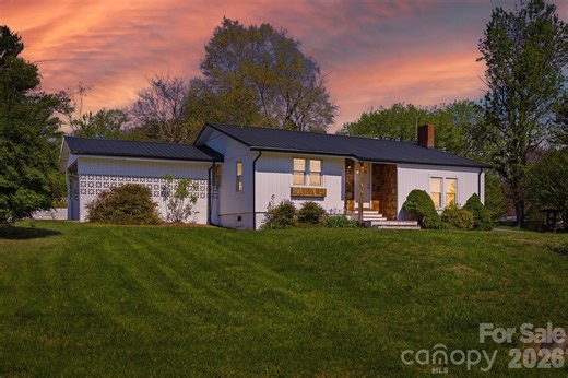 2143 Haven Cir, Lenoir, NC 28645 - MLS 4364098 - Coldwell Banker