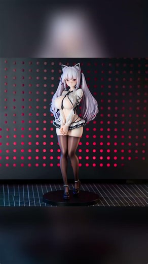 White-Haired Neko Girl Figure | Bold & Alluring Charm