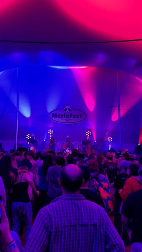 The Cleverlys have the dance tent rockin’ on a Friday night! 💃🕺#merlefest #MerleFest2025 #thecleverlys #dancing #musicmomentsmemories | MerleFest