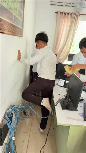 Thanks my students for cleaning Computer Lab 1! 6