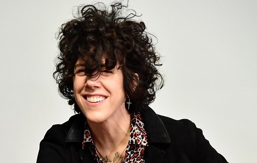 LP - Lost On You (letra en inglés y traducción en español)