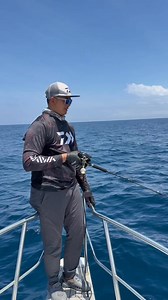 11K views · 1K reactions | Enaknya jigging menggunakan reel elektrik. Reel daiwa seaborg 400 j Rod daiwa neostage dg #feelaluve #jigging #bali | Anto Hantu Laut | Facebook