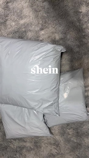 #adv Scarica l’app SHEIN, cerca e segui👉 Dewbera, Eassivo, Hanevo Nomi dei negozi👉 per i look più trendy ✨ Non dimenticare di usare il mio codice sconto per risparmiare ancora di più! 🛍️ ITFSletsfindoutogether016 @SHEIN @SHEIN Italy #sheintrends #adv Nome del negozio:Dewbera 🆔 387814656 🔗 https://shein.top/g5r811g Nome del negozio:Dewbera 🆔 404683595 🔗 https://shein.top/v4wf7ky Nome del negozio:Dewbera 🆔 168156164 🔗 https://shein.top/9q7zkux Nome del negozio:Dewbera 🆔 51427535 🔗 https