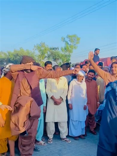 🦋بلوچی جھمر 🦋 (@blochi_jhumar188) - Explore the Art of Jhumar Dance with Nadir Leghari