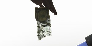 Female MBAs Face a $400,000 Gender Pay Gap