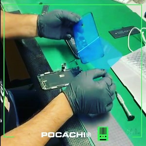 En la instalación de pantallas para celular, los adhesivos originales son la clave para evitar que entre humedad o polvo después del cambio … Cuida tu equipo , Ven a Pocachi! #computerservice #Mexico #Monterrey #Sanpedrogarzagarcia #allbrands #Samsung #Dell #xbox #ps4 #apple #tabletas #celulares #technology #pocachi #theresalwayshope | Pocachi