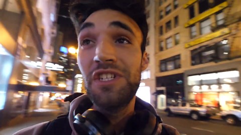 I tried the world's first capsule hotel bus! 🚍