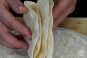 Piadina fatta in casa: ecco la ricetta per l'impasto perfetto