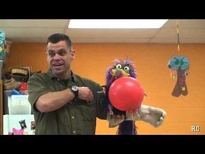 The Baby Bird and the Balloon - Axtell Puppet