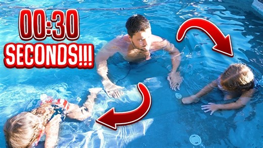 Twins' Breath-Holding Underwater Challenge