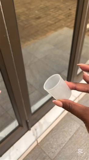 The people that are helping these Chinese and Pakistani to smuggle illegal products to our country are killing our businesses because imagine you’ve done things the legal way and now your business gets stuck because bo my friend ba cheap ??? And then you get a person are mare we’ve been buying fake this whole time ? Re gateletswe ke bana ba bo rona , that’s the painful one , but it’s okay we soldier on 💪🏽 #fypシ゚viralシfypシ゚viralシalシ #businesspost #fbreelsfypシ゚ | Omphile Tshepe