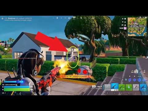 My squad left me alone in Fortnite Reload!