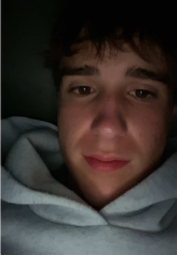 Matriek Sking oor die Uitdagings van Studente