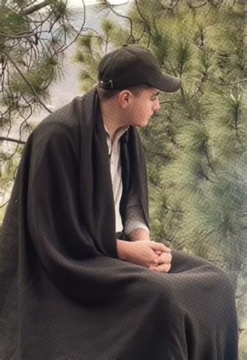 Self-respect is the quiet, unbreakable contract you make with yourself to never trade your integrity for validation or settle for less than you deserve🤷‍♂️❤️‍🔥.#selfimprovement #pashto #unfreezemyacount #viralvideo #foryou