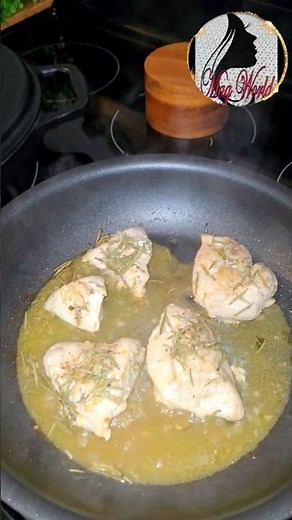 Poulet au romarin 🌮 Un vrai délice 💖 #romarin #poulet #recette #magworldcanada #canada