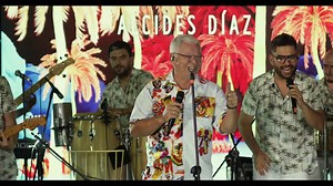 🪗En la celebración este año de los 60 años de Los Corraleros de Majagual pudimos disfrutar de la presentación de Alcides Díaz donde a sus 70 años canta en vivo esta versión de Bota la Bata junto a Los Cumbia Stars en formato Fuentes Lives🪗 🎶🎶🎶Bota la Bata🎶🎶🎶 | Discos Fuentes Edimusica S. A.