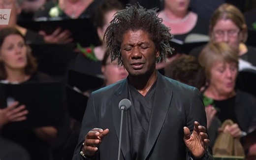 文明4主题曲Baba Yetu (Live at Llangollen)