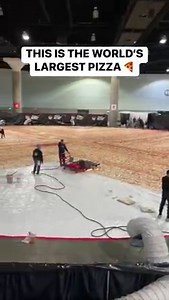 4.9M views · 53K reactions | Pizza Hut just set the World Record for Largest Pizza!  | Foodbeast | Facebook
