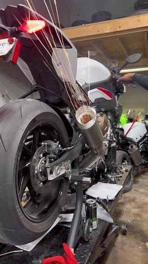 BMW S1000RR Austin Racing Exhaust