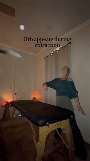 Throat Clearing & Extraction: Orb Appears | Distance Healing BTS | Client Vault: 006