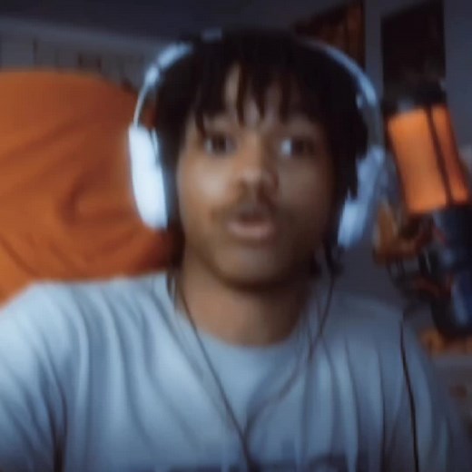 #WAKAWAKAMUNV2 | 🤭🤭 | #foryoupage #edit #viral #fyp #CODSquadUp #wakaisfine