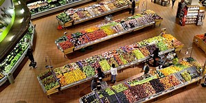 What is a sustainable diet, and how can we balance our health with sustainable foods? | Earth And The Environment