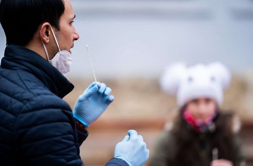 Corona-Schnelltests für zu Hause: So kommen die Selbsttests in die Apotheke