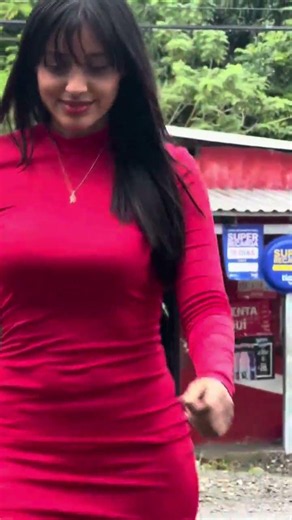 Cute Tanned Girl Showing Fitness Curves Sindy Yamileth Lopez