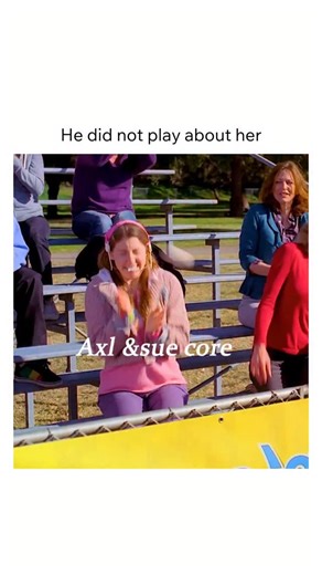 Cormuld on Instagram: "Follow (us) @cormuld for more [🎬] The Middle The Middle (stylized as the middle.) is an American television sitcom that aired on ABC from September 30, 2009, to May 22, 2018. The series, set in the fictional town of Orson, Indiana, follows a lower middle class family living and facing the day-to-day struggles of home life, work and raising children."