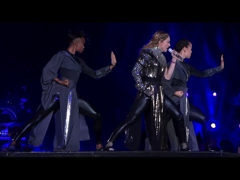 Madonna - I'm Addicted (MDNA Tour Rio de Janeiro) 02/12/2012 - 1080p
