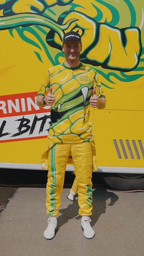 Stylisches Mamba-Fan-Shirt! 💛💚 ⭐ GEWINNE EIN SHIRT SIGNIERT VON MARO ENGEL⭐ Mit unserem neuen MANN-FILTER Motorsport Fanshirt seid ihr bestens gerüstet für die DTM-Saison 2023. Das originale Schlangenmuster unseres Mercedes-AMG GT3 Evo mit Elementen wie der giftigen grünen Zunge und den scharfen Zähnen zum selber tragen. Ein Must-Have für jeden MANN-FILTER Mamba Fan! 🐍 🛒Das Shirt ist in unserem Online-Fanshop erhältlich: https://fanshop.mann-filter.com/details/Motorsport/MF2104_Mamba Fanshir
