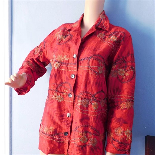 Vintage Chico's Red Silk Blouse w/ Metallic Embroidery - Long Sleeves, Button Front - Size 0 (Small)