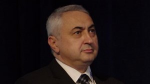 Cine este Valentin Popa, propunerea PSD pentru Ministerul Educaţiei