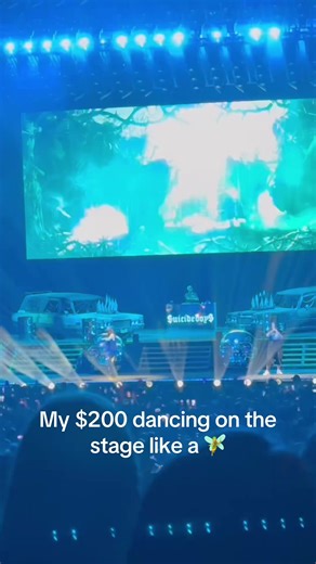 Lilly (@danceforlife5706)’s videos with original sound - Mathilda Airlines Official ✈️ - Mathilda Airlines Official 🍉